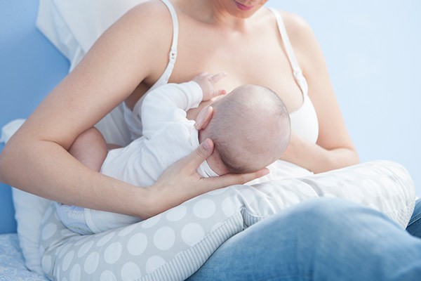 Cómo de debe ser la alimentación durante la lactancia materna