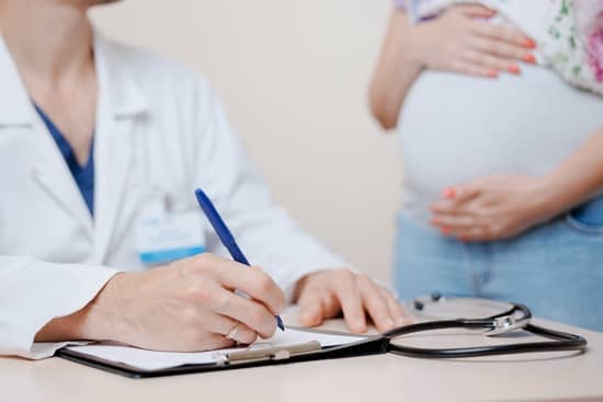 consulta genetista durante el embarazo