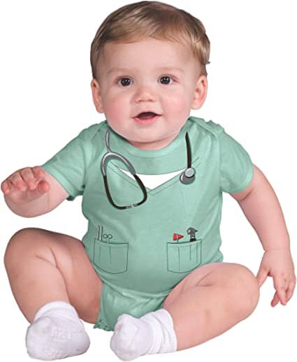disfraz-bebé-10-médico